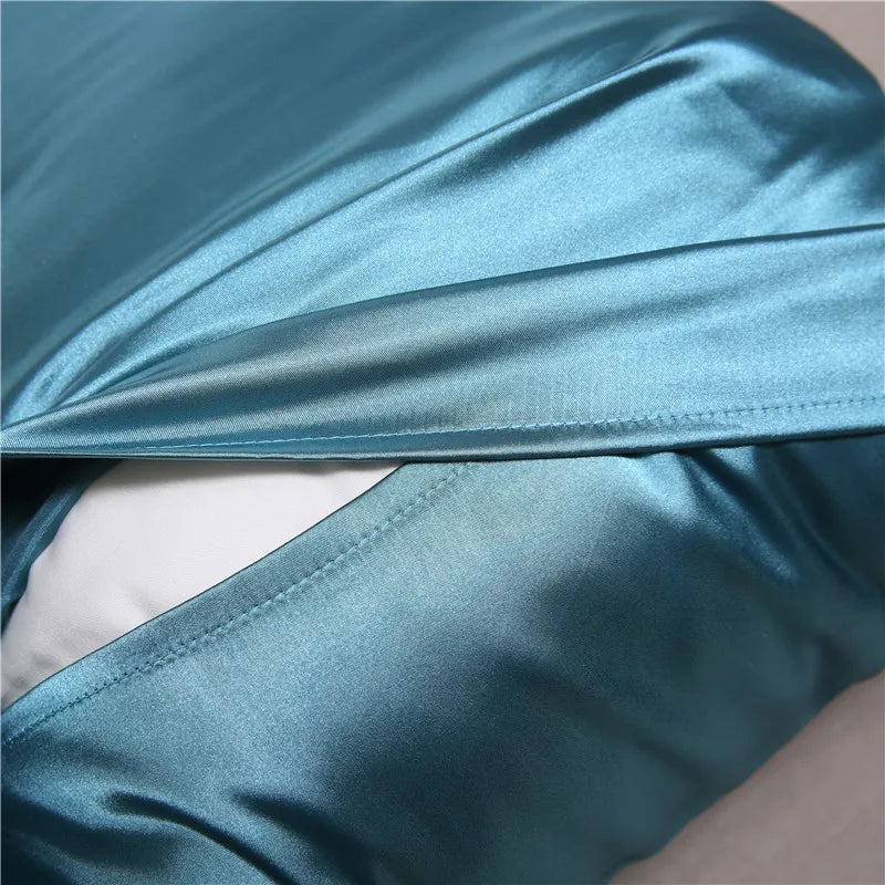 Lumora Silk Pillowcase